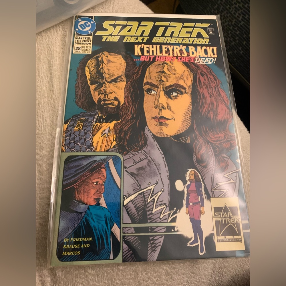 2 Star Trek Comics